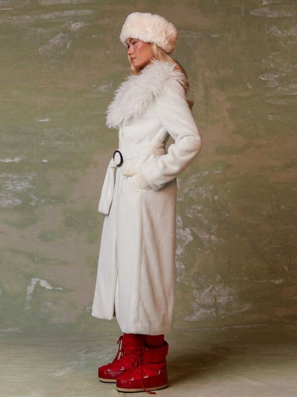 White Casual Women's Elegant Faux Fur Collar Jacket